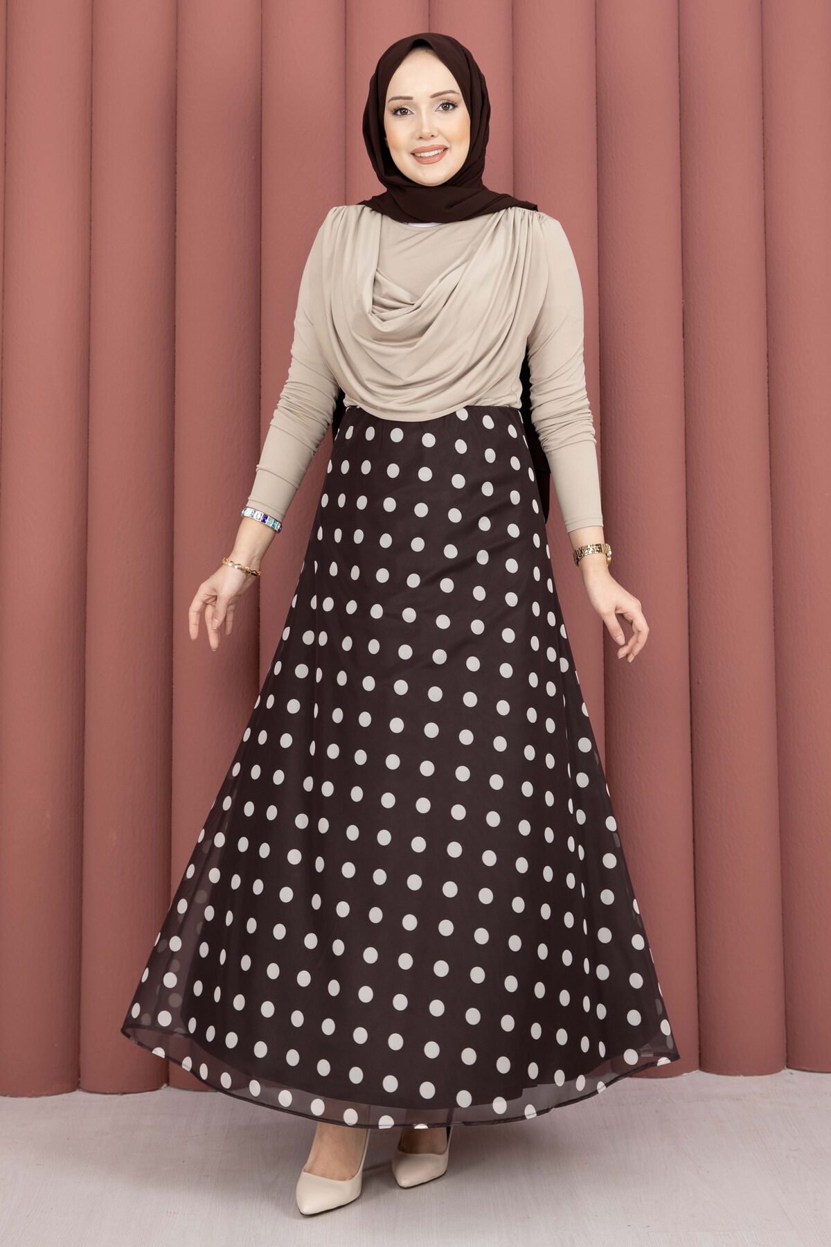 Polka Dot Chiffon Tulle Skirt with Hem Edge Brown – Bild 3