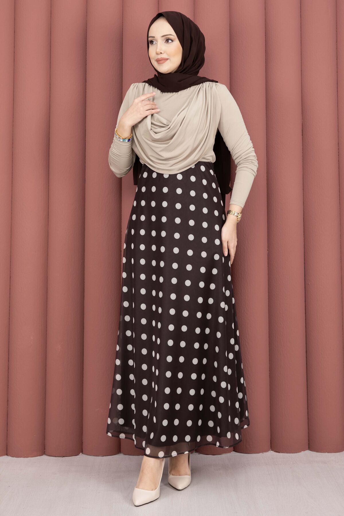 Polka Dot Chiffon Tulle Skirt with Hem Edge Brown – Bild 4