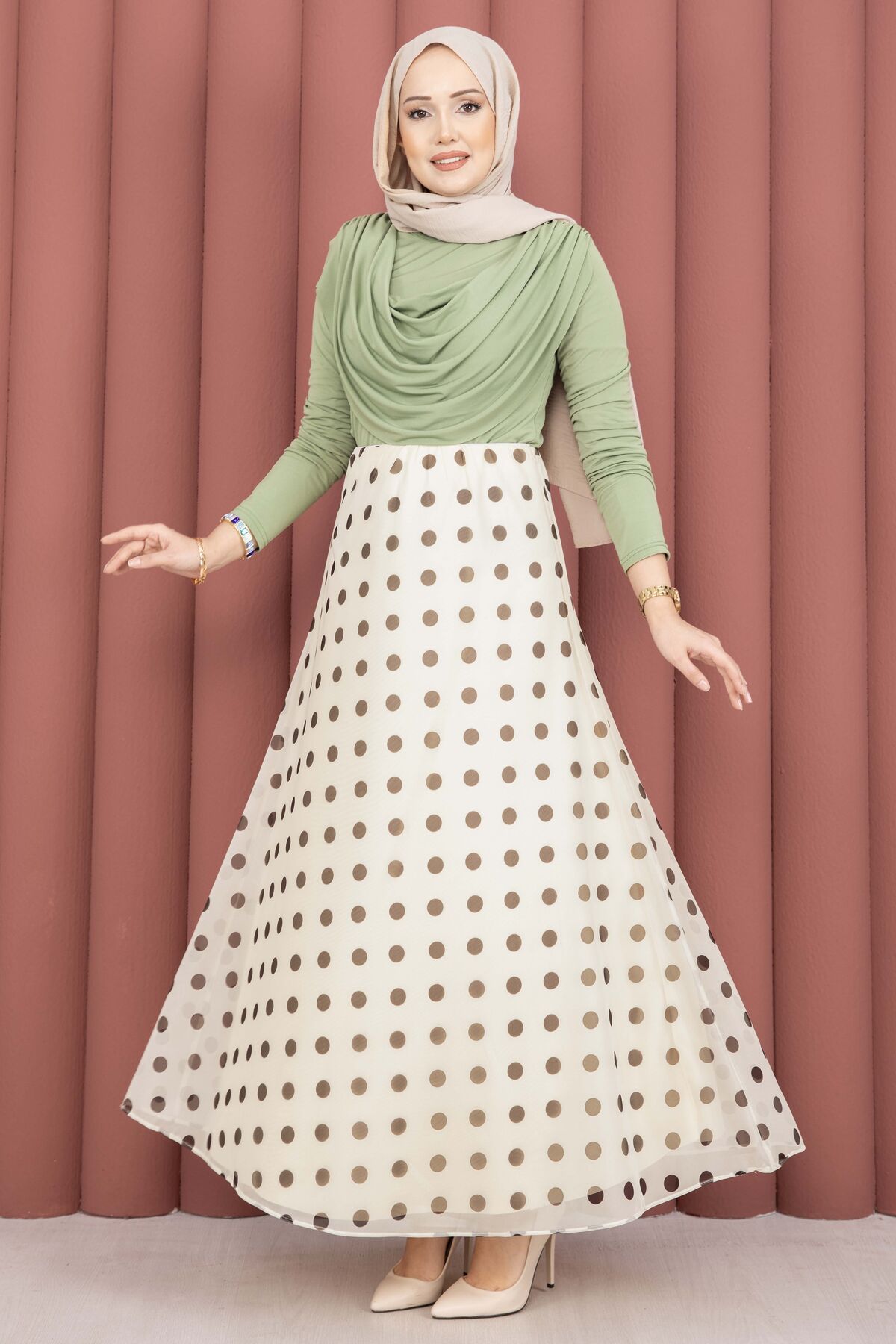 Polka Dot Chiffon Tulle Skirt with Hem Edge Cream - الصورة 4
