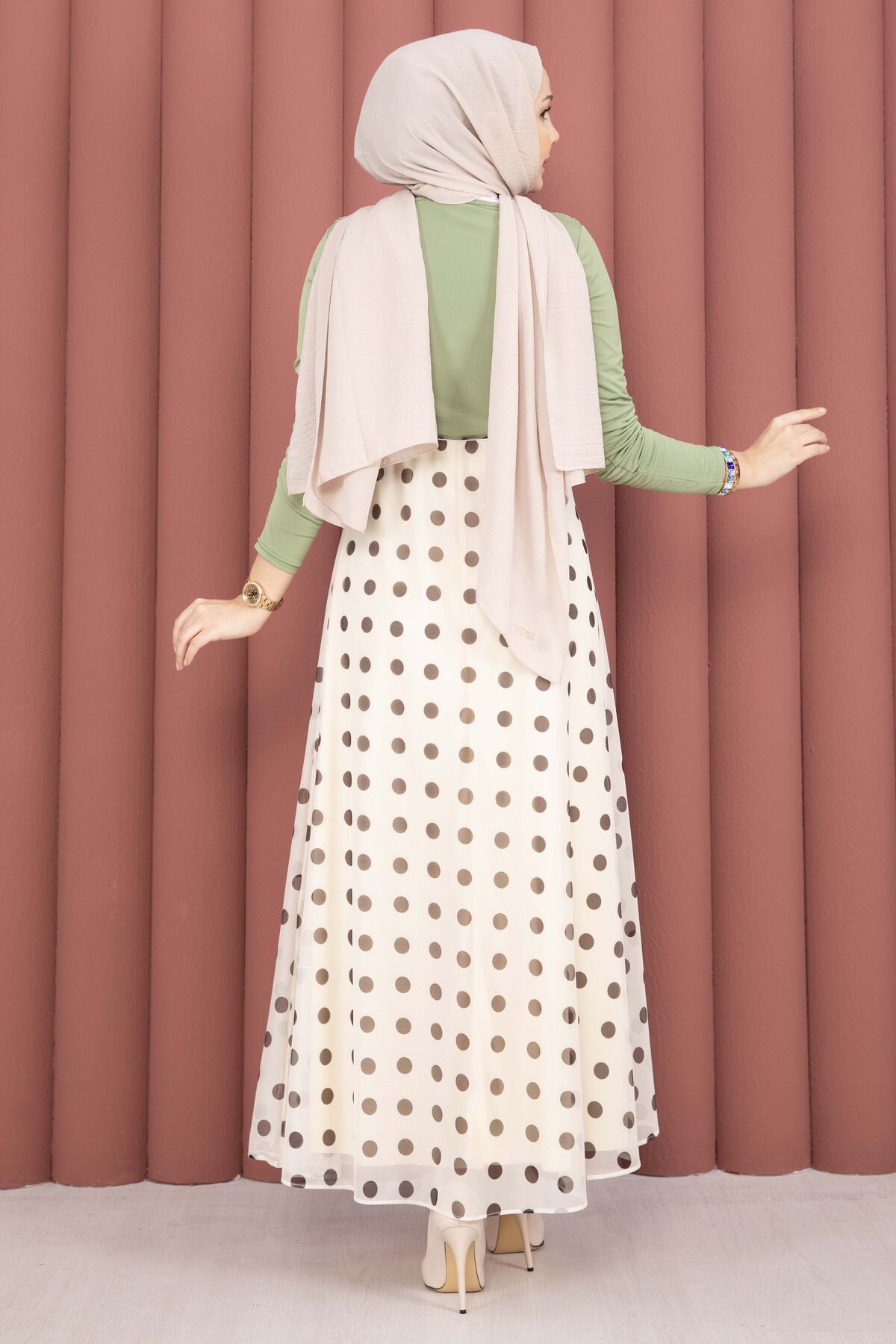 Polka Dot Chiffon Tulle Skirt with Hem Edge Cream - الصورة 5