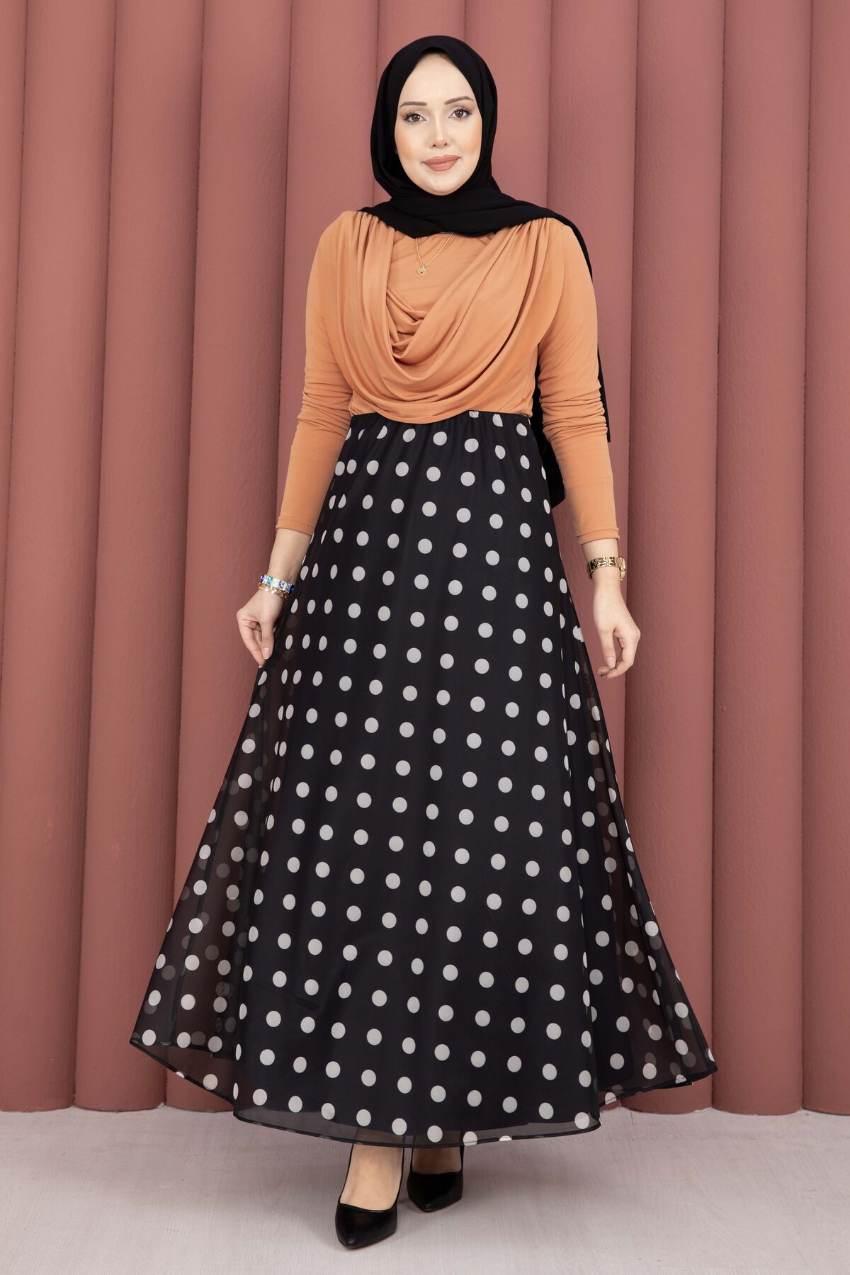 Polka Dot Chiffon Tulle Skirt with Hem Edge Black – Bild 4