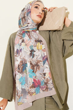 Alternative view of Colorful Leaf Pattern French Terry Shawl Light Mink
