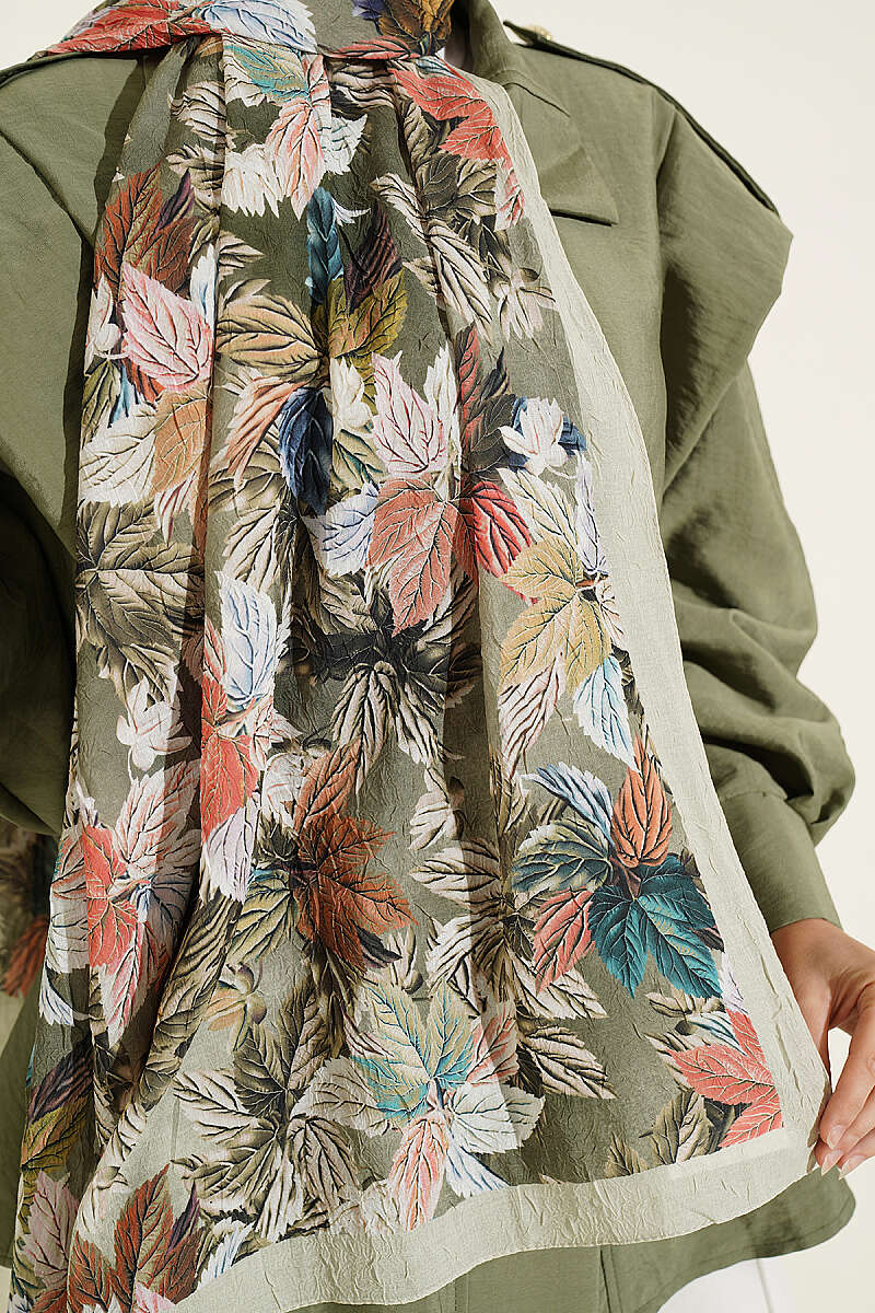 Colorful Leaf Pattern French Terry Shawl Aqua Green - الصورة 3