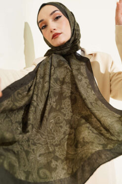 Alternative view of Retro Patterned Bamboo Crinkle Scarf Emerald