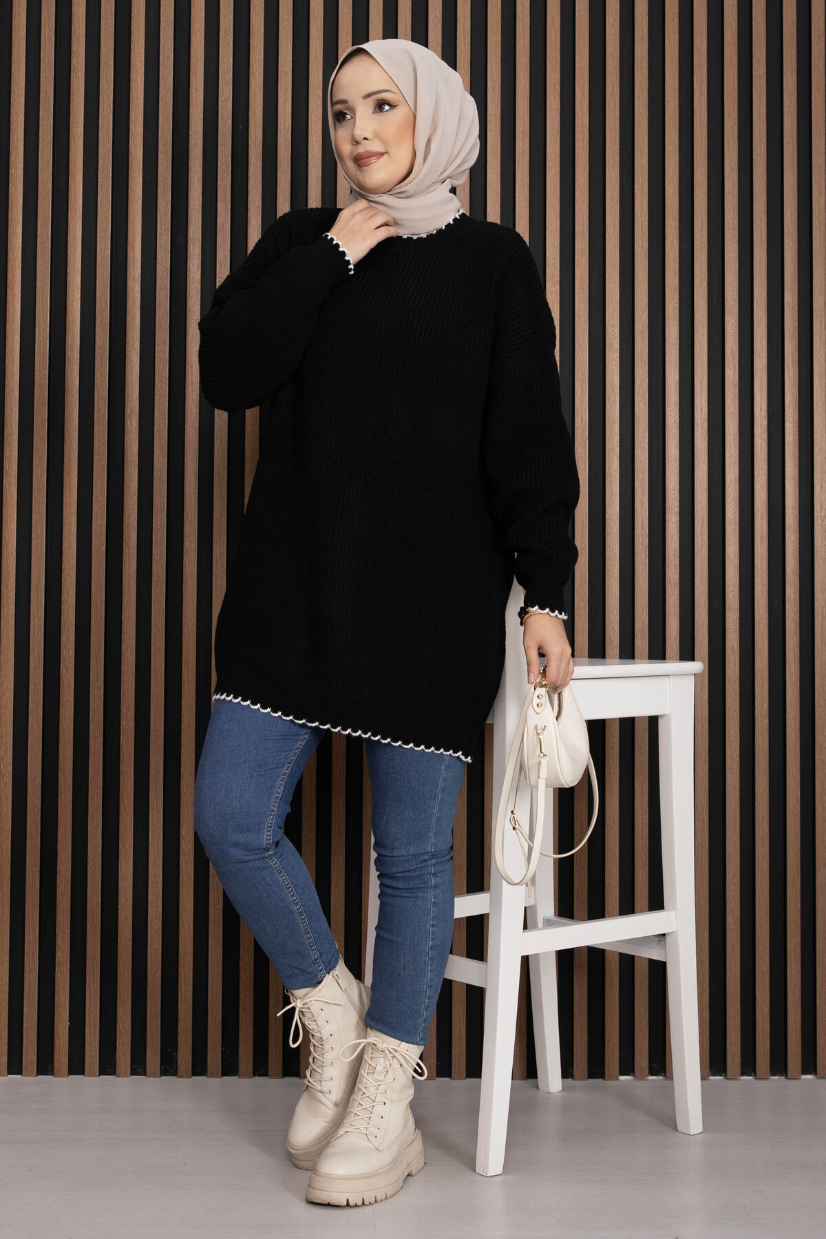 Ribbed Oversized Knit Sweater Black
