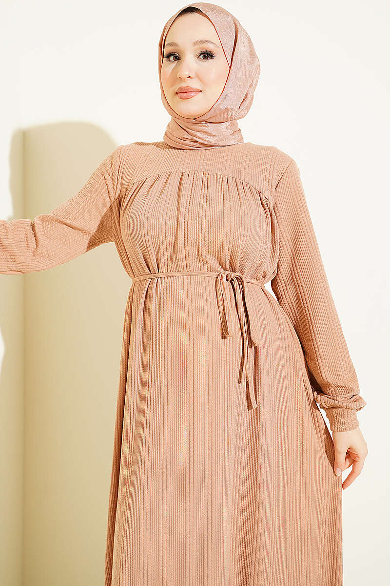Ruffled Self-Patterned Dress Latte - immagine 2