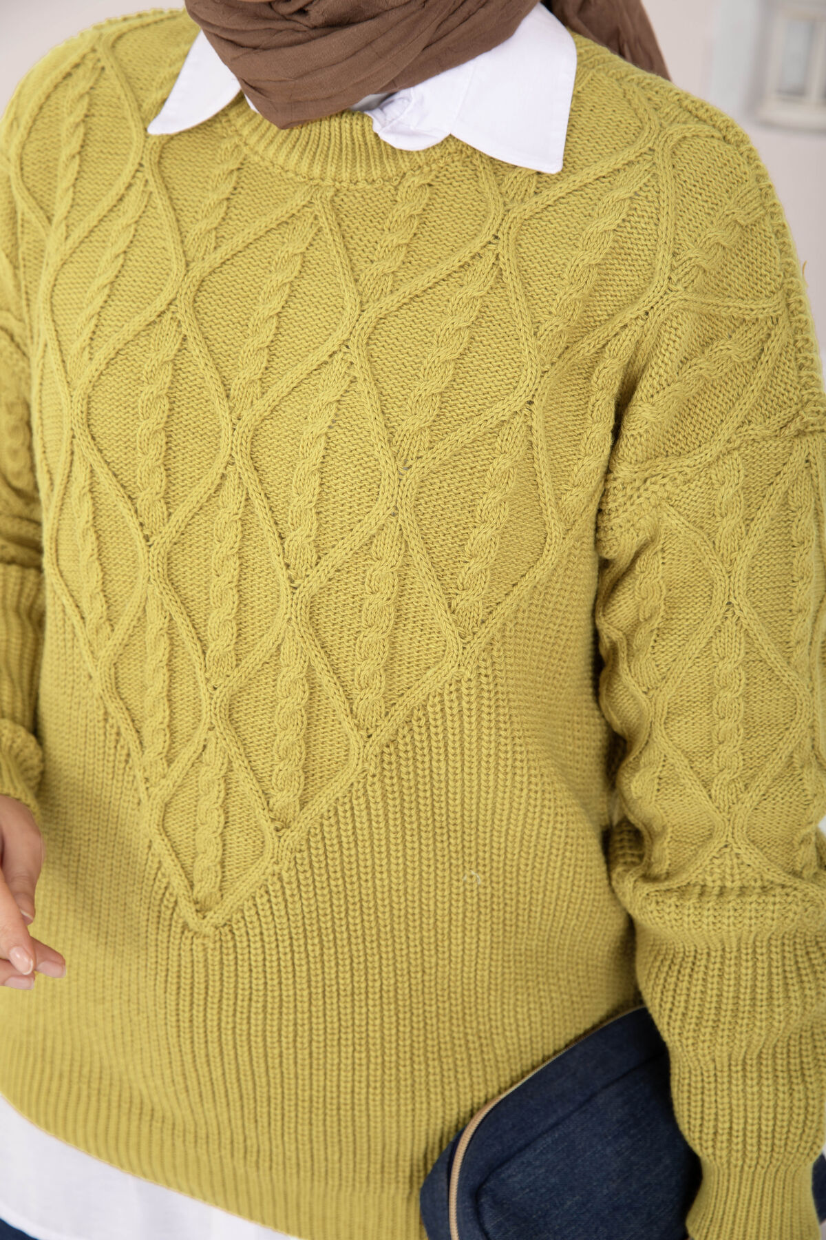 Braided Knit Sweater Green - الصورة 4