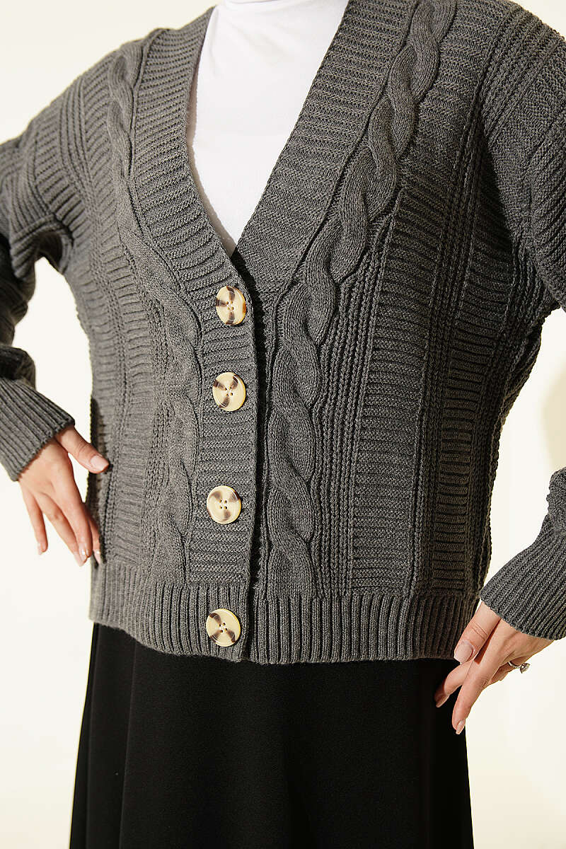 Knitted Short Cardigan with Button Details Smoke – Bild 4