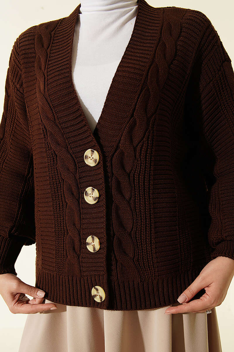 Knitted Short Cardigan with Button Details Brown - الصورة 4