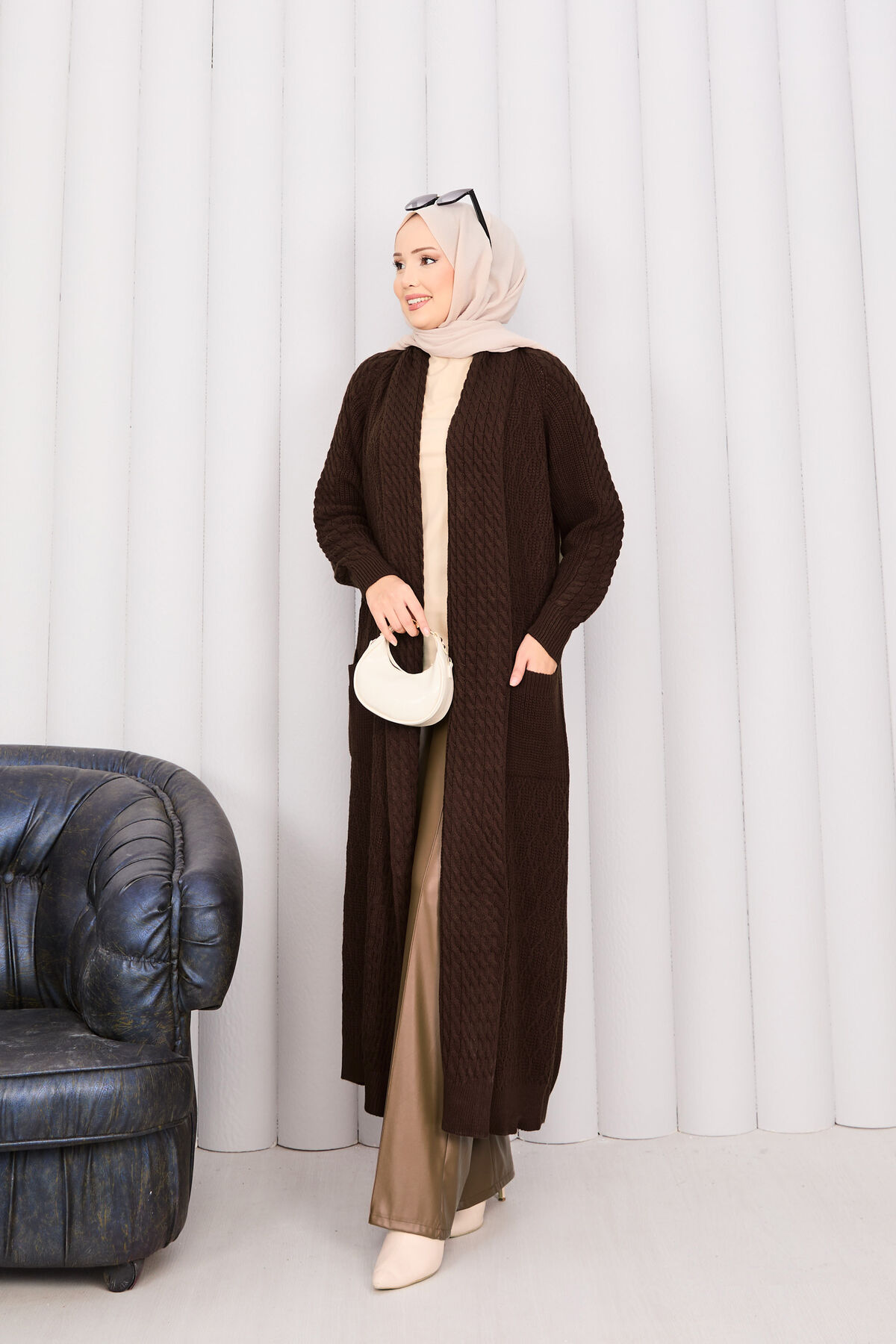 Braided Knit Cardigan with Shawl Collar for Modest Wear Brown - الصورة 5