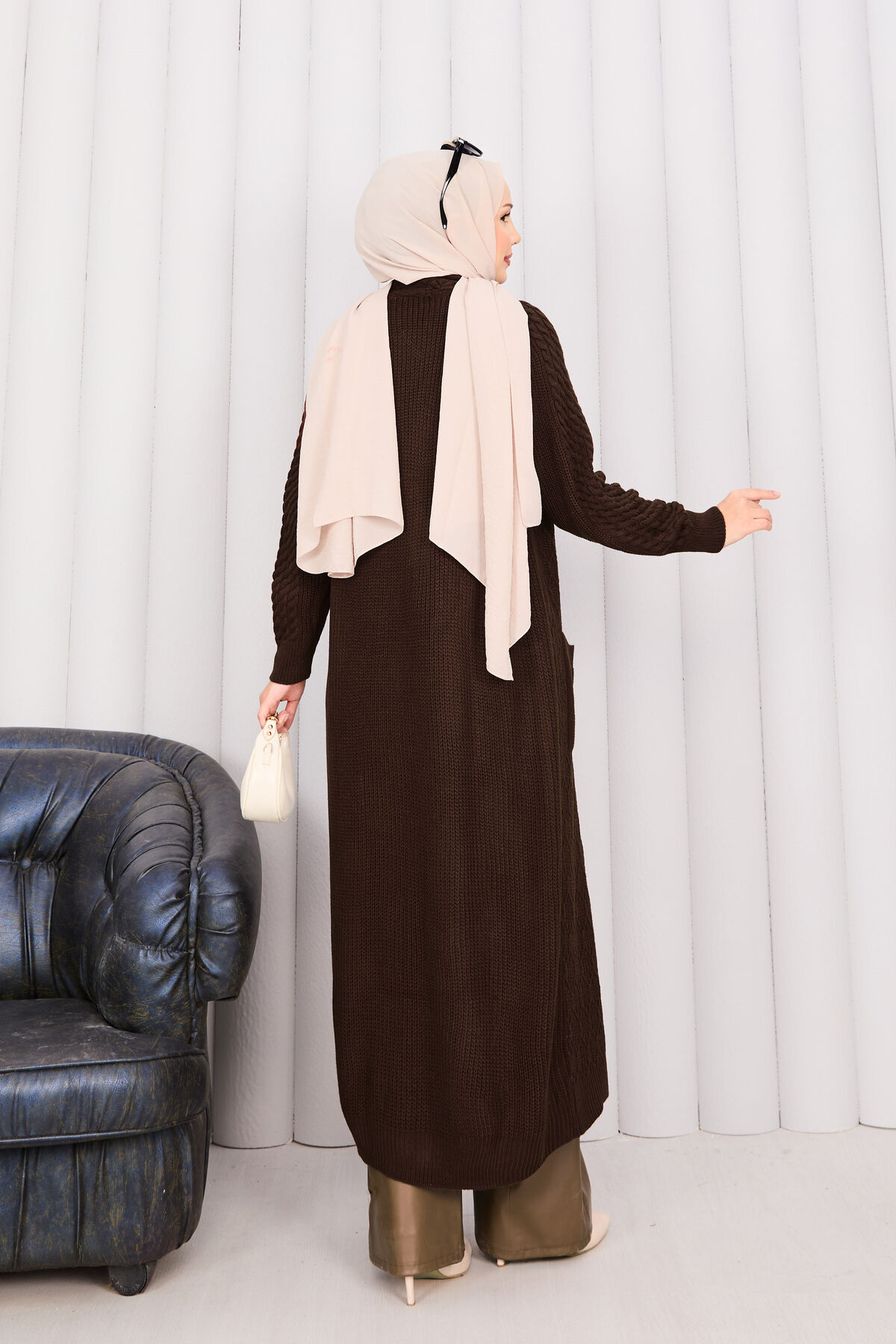 Braided Knit Cardigan with Shawl Collar for Modest Wear Brown - الصورة 7