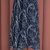 Asymmetrical Cut Chiffon Skirt with Shawl Print Navy Blue – Bild 2