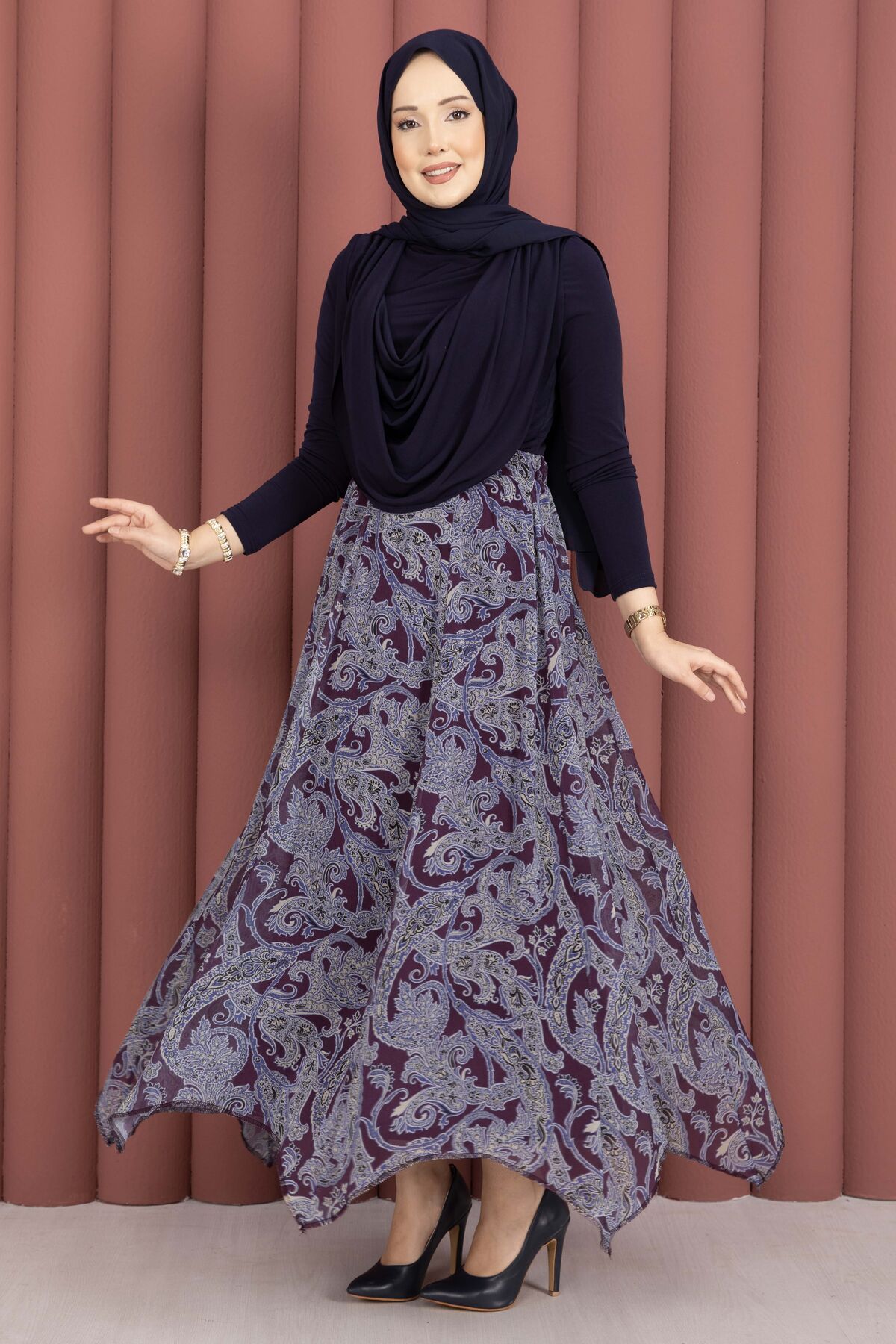 Asymmetrical Cut Chiffon Skirt with Shawl Print Plum - Imagen 3