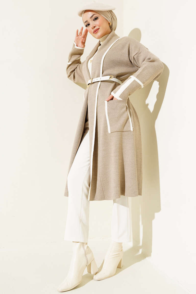 Shawl Collar Pocketed Knit Cardigan Beige – Image 2