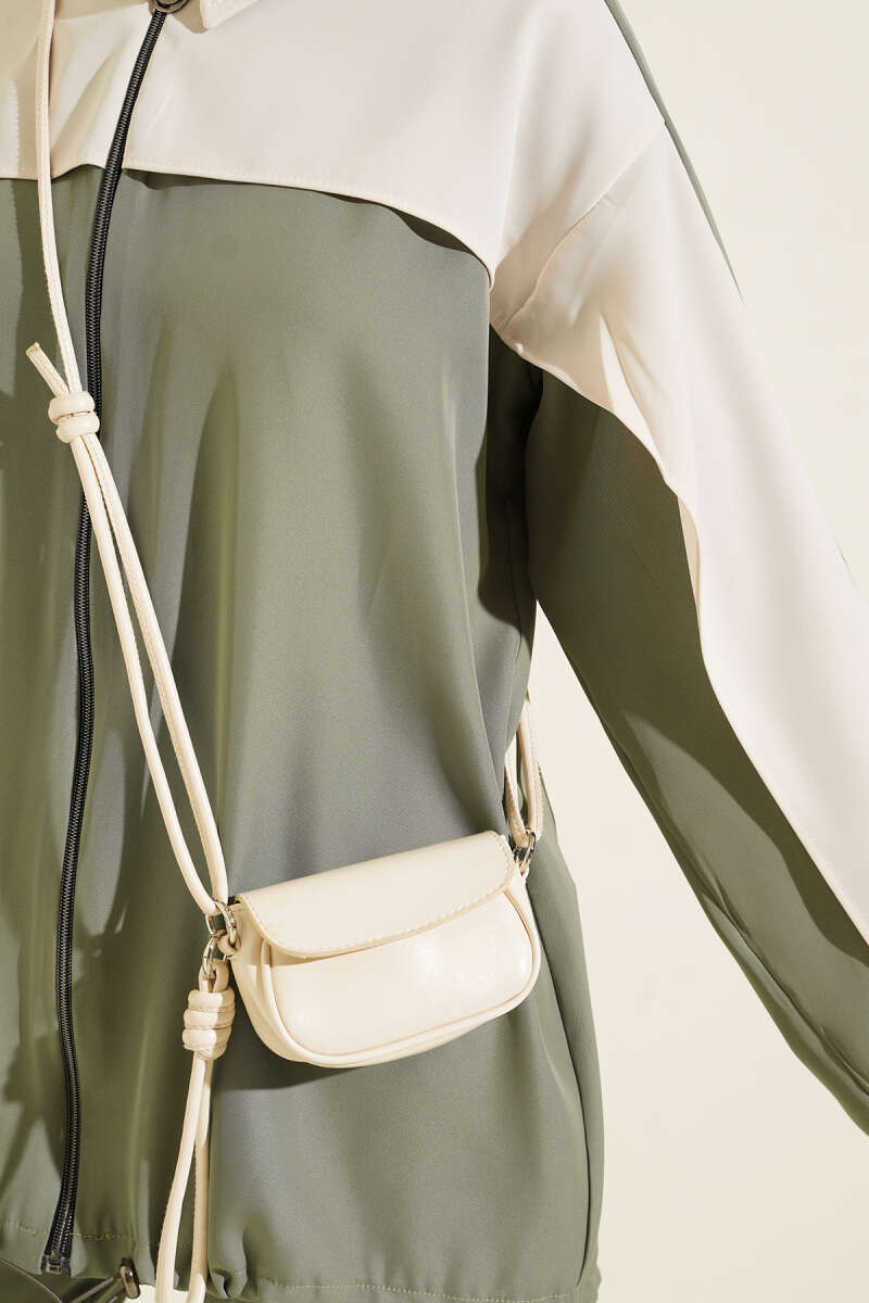 Striped Detail Zip-Up Two-Piece Set Khaki - الصورة 4