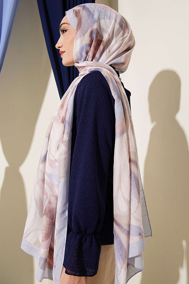 Abstract Leaf Pattern Bamboo Crinkle Shawl Baby Blue - Image 3