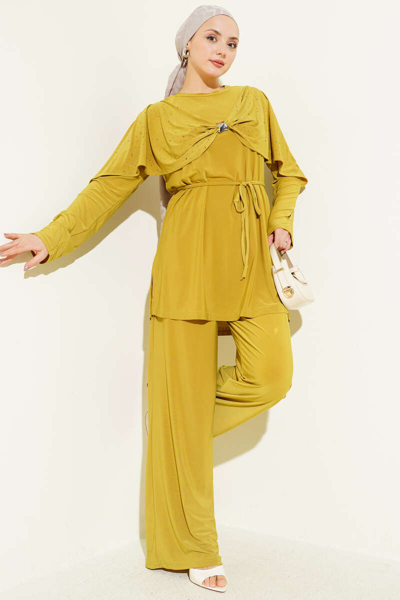 Embellished Side Slit Two-Piece Set Leaf Green - Image 2