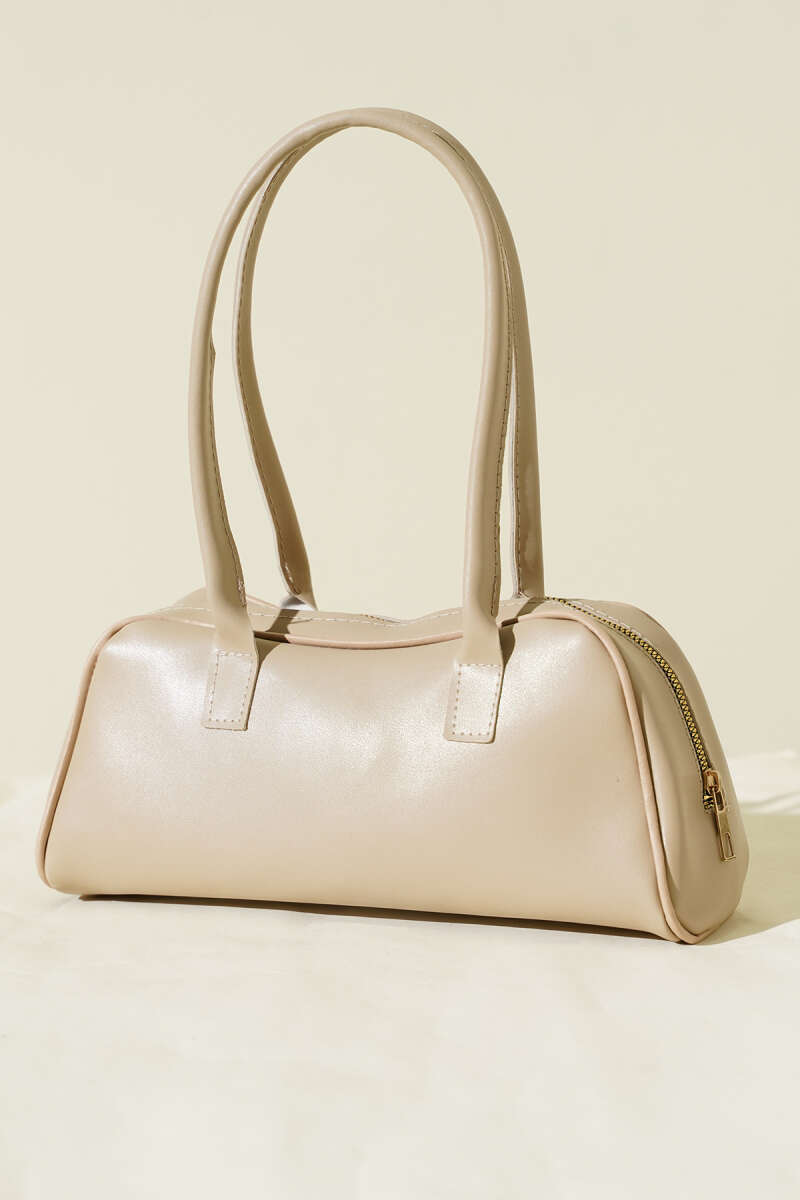 Long-handled zippered baguette bag Beige