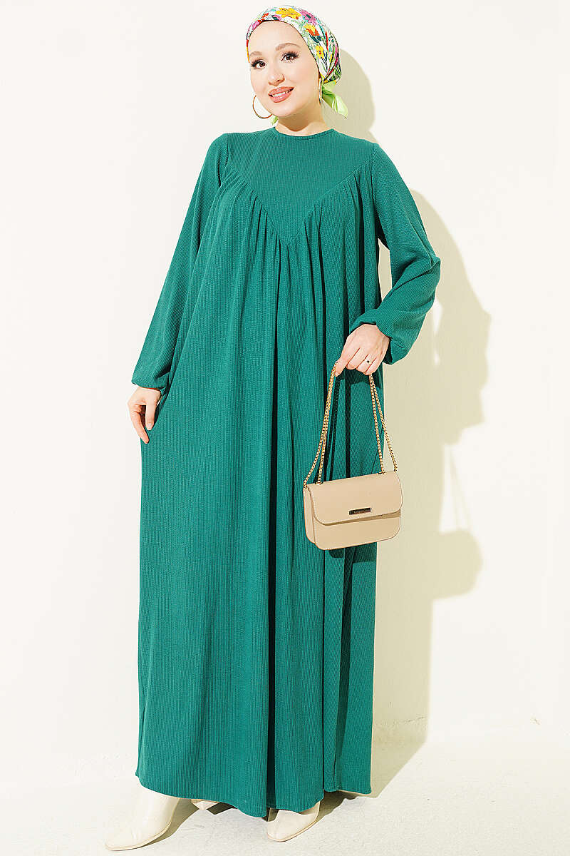V-Neck Dress with Gathered Detail Green