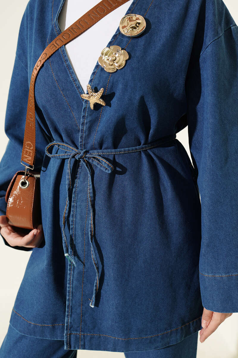 V-Neck Brooch-Embellished Denim Two-Piece Set Blue – Image 4