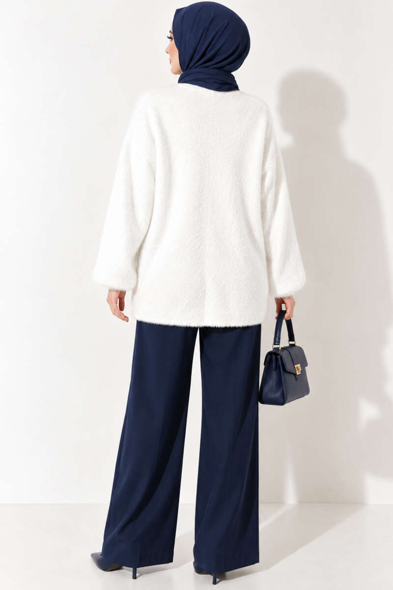 V-Neck Bearded Button-up Cardigan White - الصورة 4