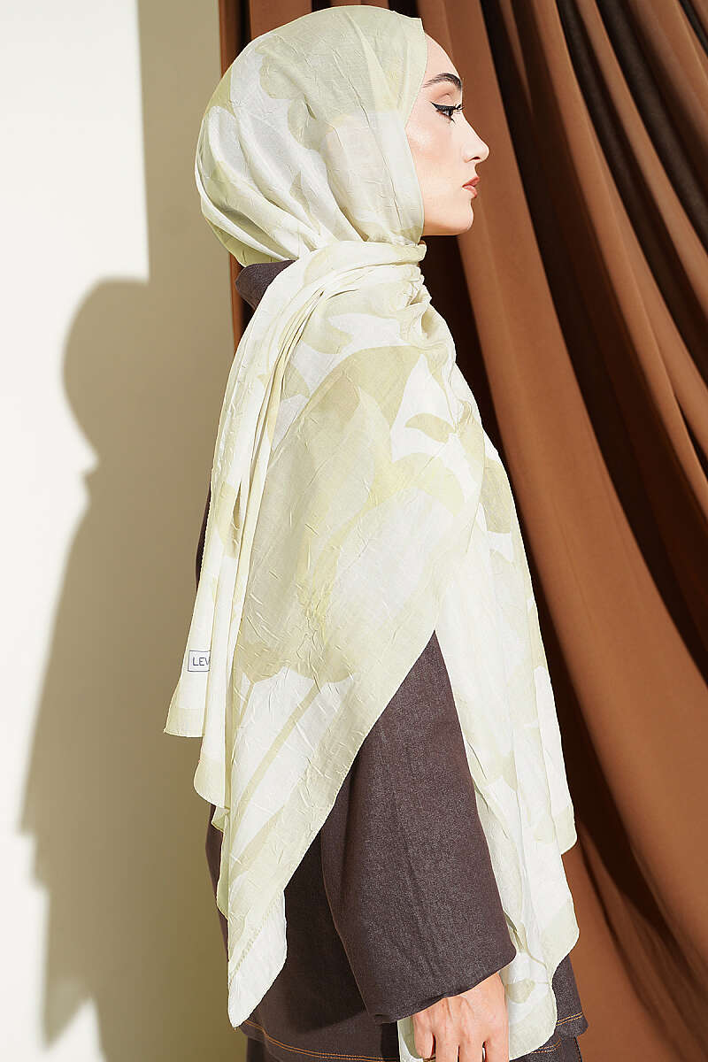 Viona Bamboo French Terry Shawl Champagne – Image 3