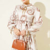 Ruffled Collar Dress with Ribbon Detail Beige – Bild 2