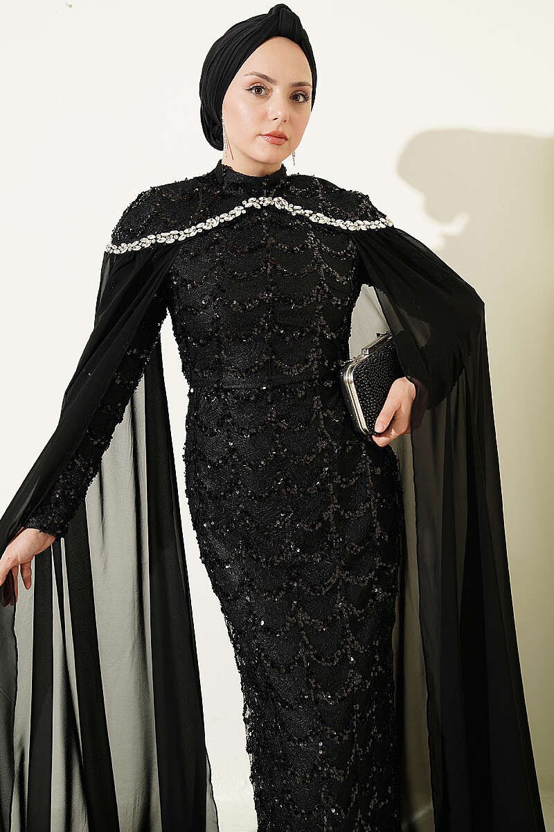 Embroidered Necklace with Beaded Detailing and Cape-Style Evening Dress Black – Bild 2