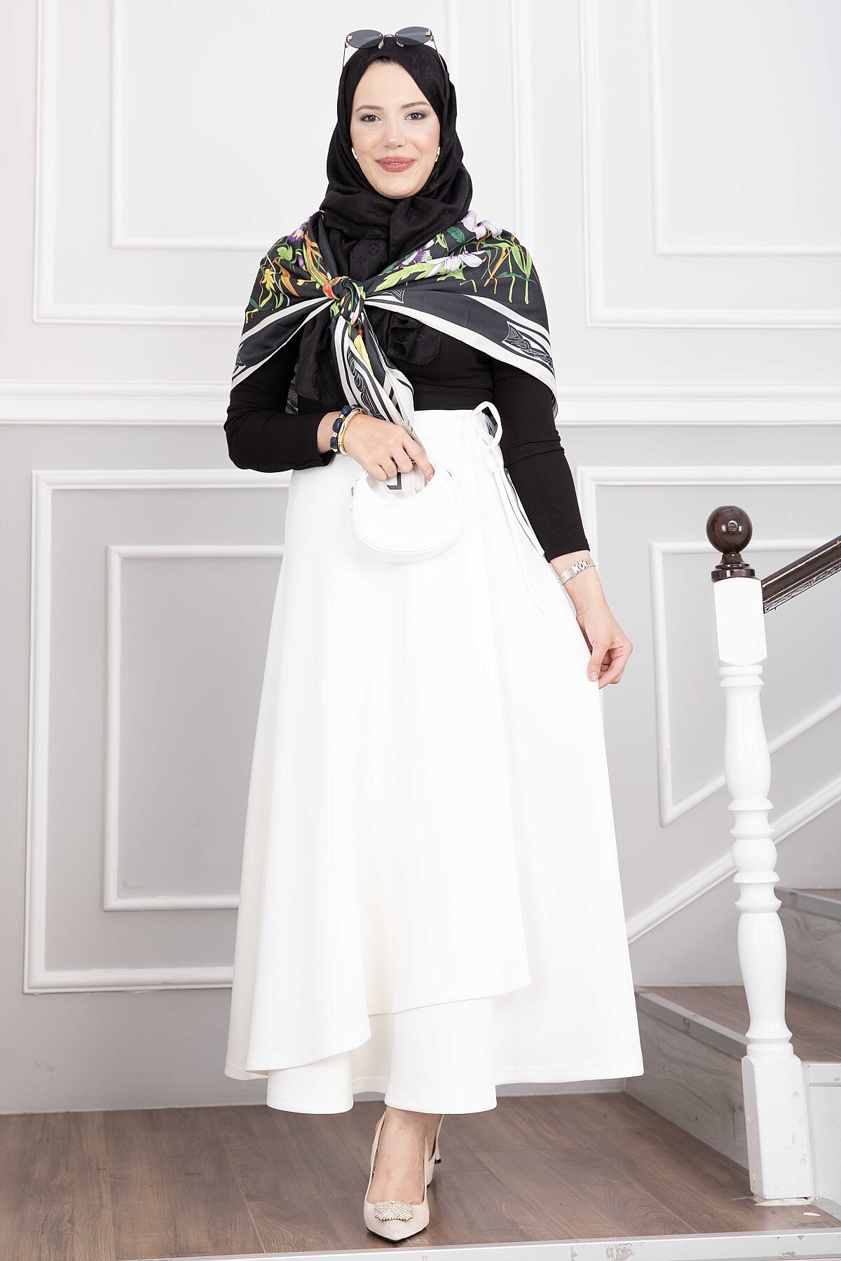 Side-tie Scuba Wrap Hem Skirt Ecru – Image 3