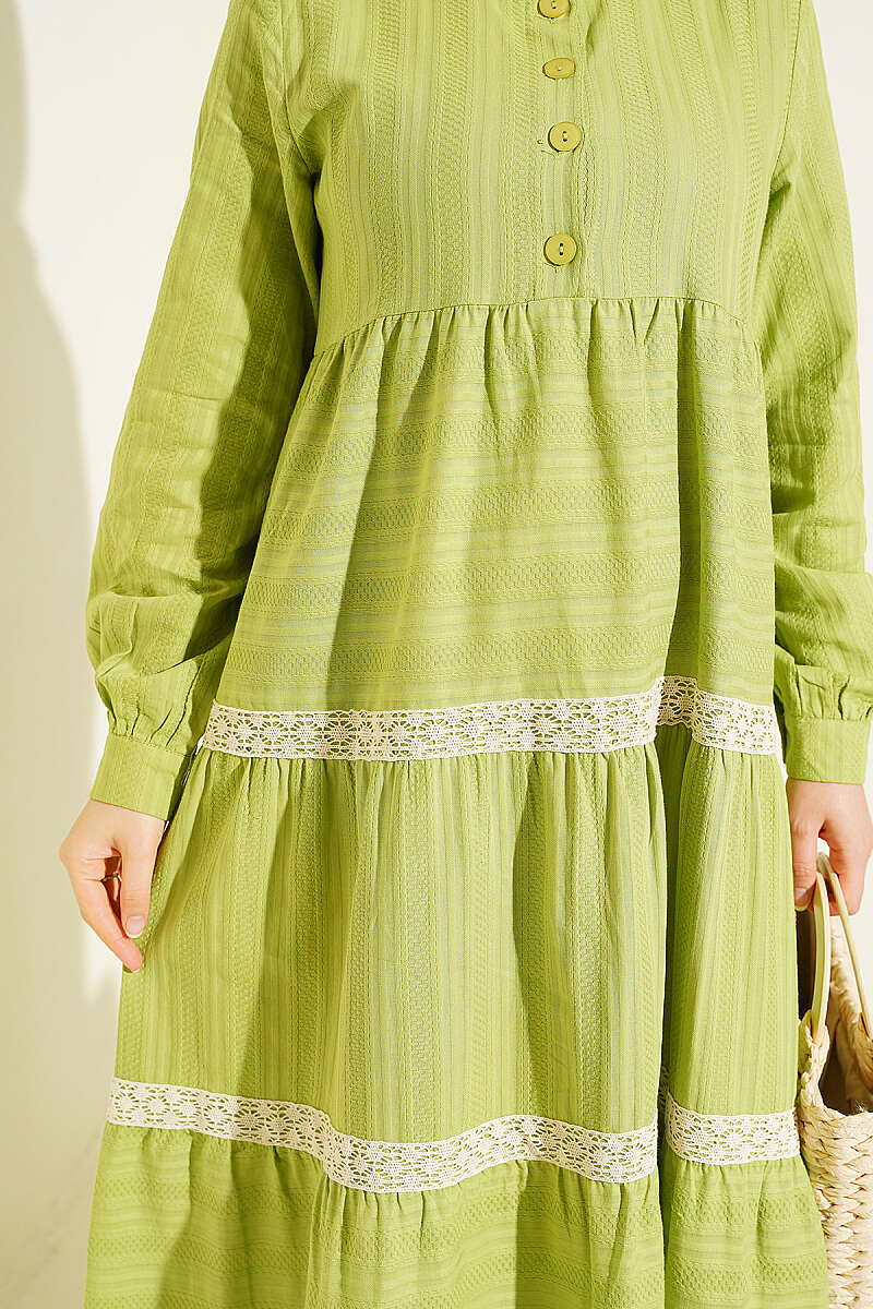 Half Buttoned Layered Dress with Lace Pistachio Green - الصورة 4