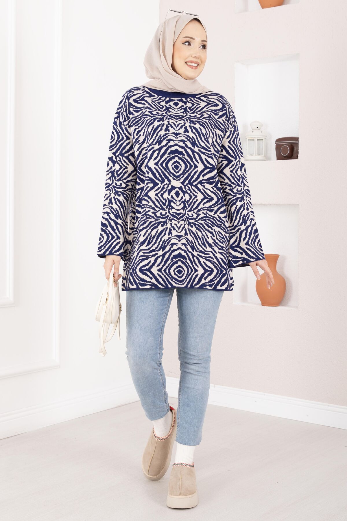 Zebra Print Knitted Sweater Navy Blue