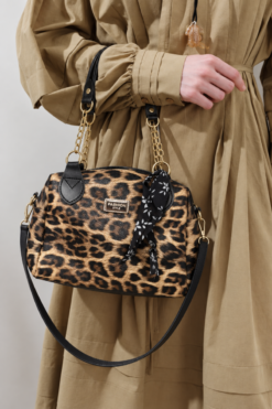 Chain Handle Detail Bag Leopard
