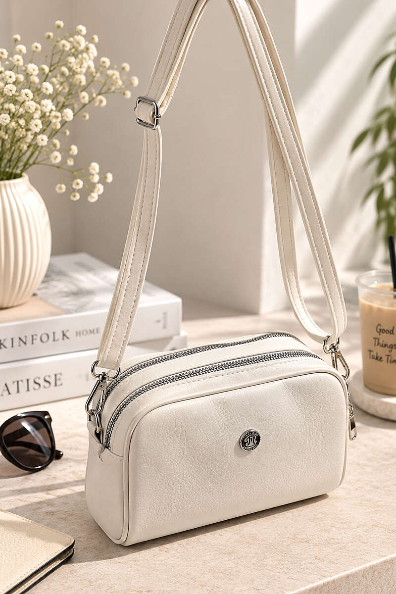 Two-Compartment Arm Pocket Bag Cream