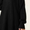 Asymmetrical Embossed Striped Knit Tunic Black - الصورة 4