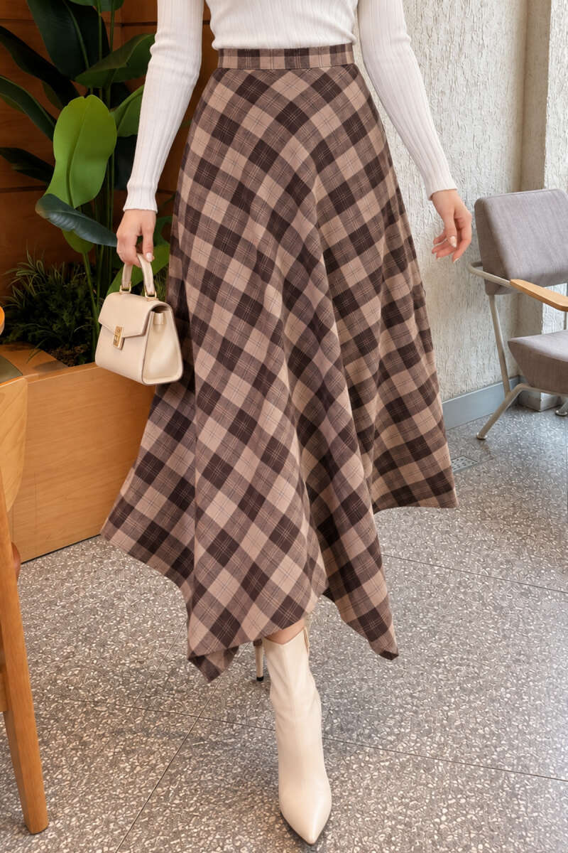 Asymmetrical Checkered Hem Edge Skirt Beige - Imagen 3
