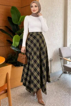 Alternative view of Asymmetrical Checkered Hem Edge Skirt Khaki