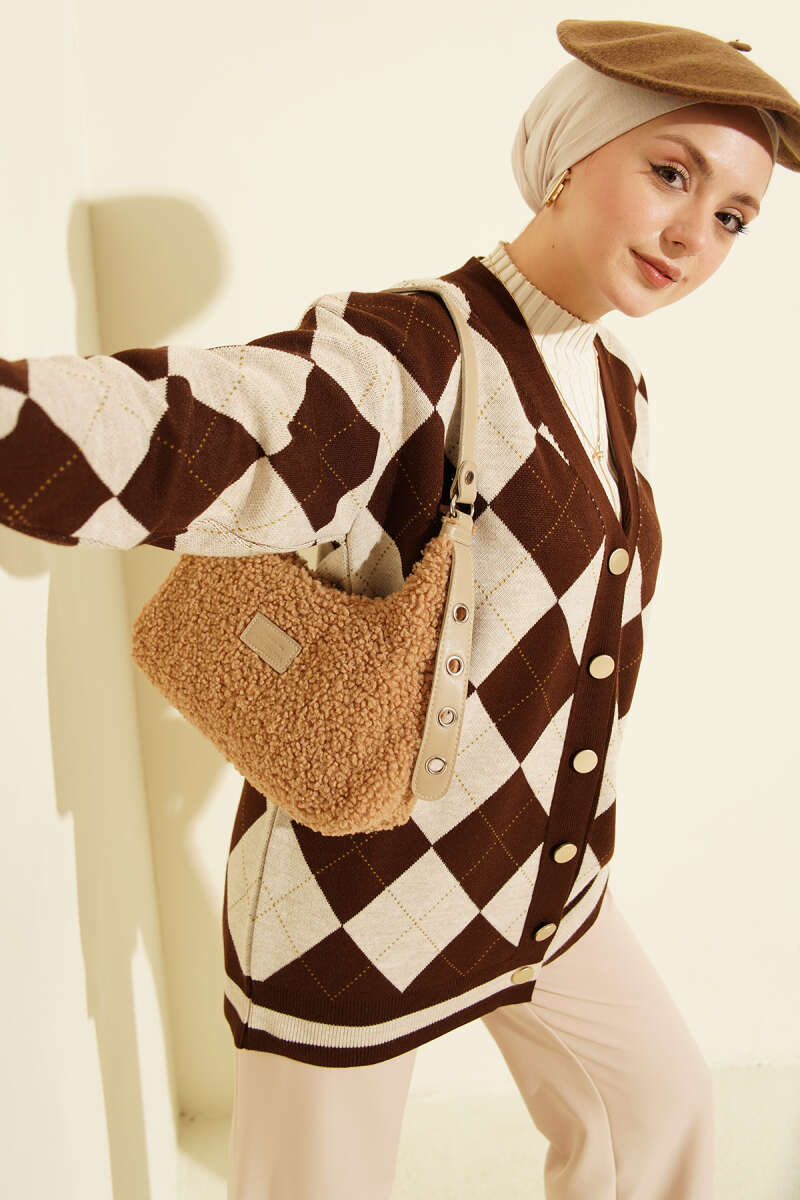 Plaid Pattern Buttoned Knit Cardigan Brown