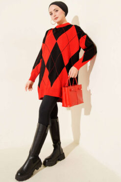 Alternative view of Basic Knit Tunic with Baklava Pattern Red