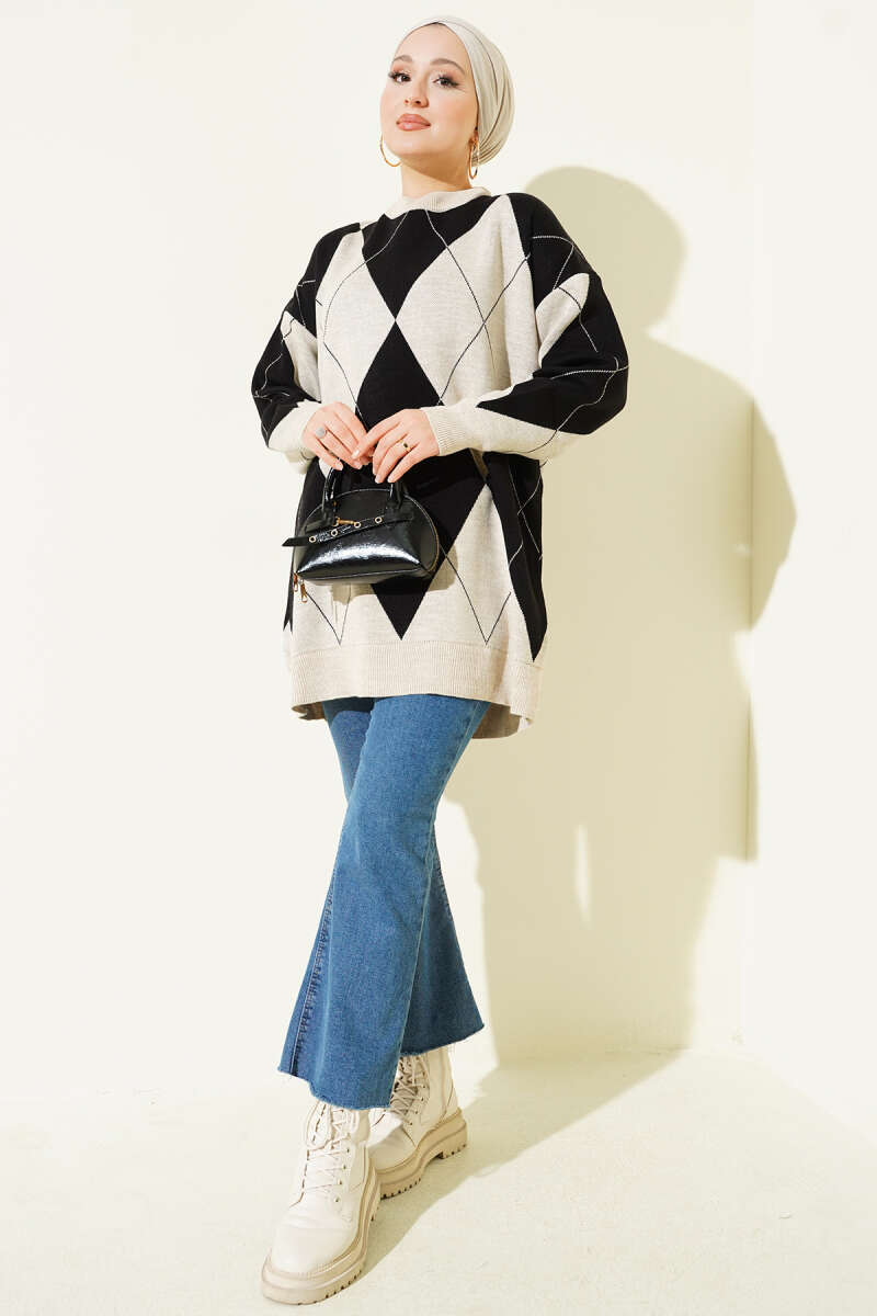 Basic Knit Tunic with Baklava Pattern Stone - immagine 2
