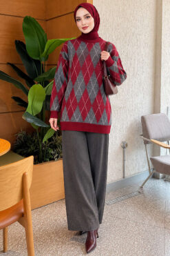 Alternative view of Honeycomb Pattern Knit Two-Piece Set Burgundy