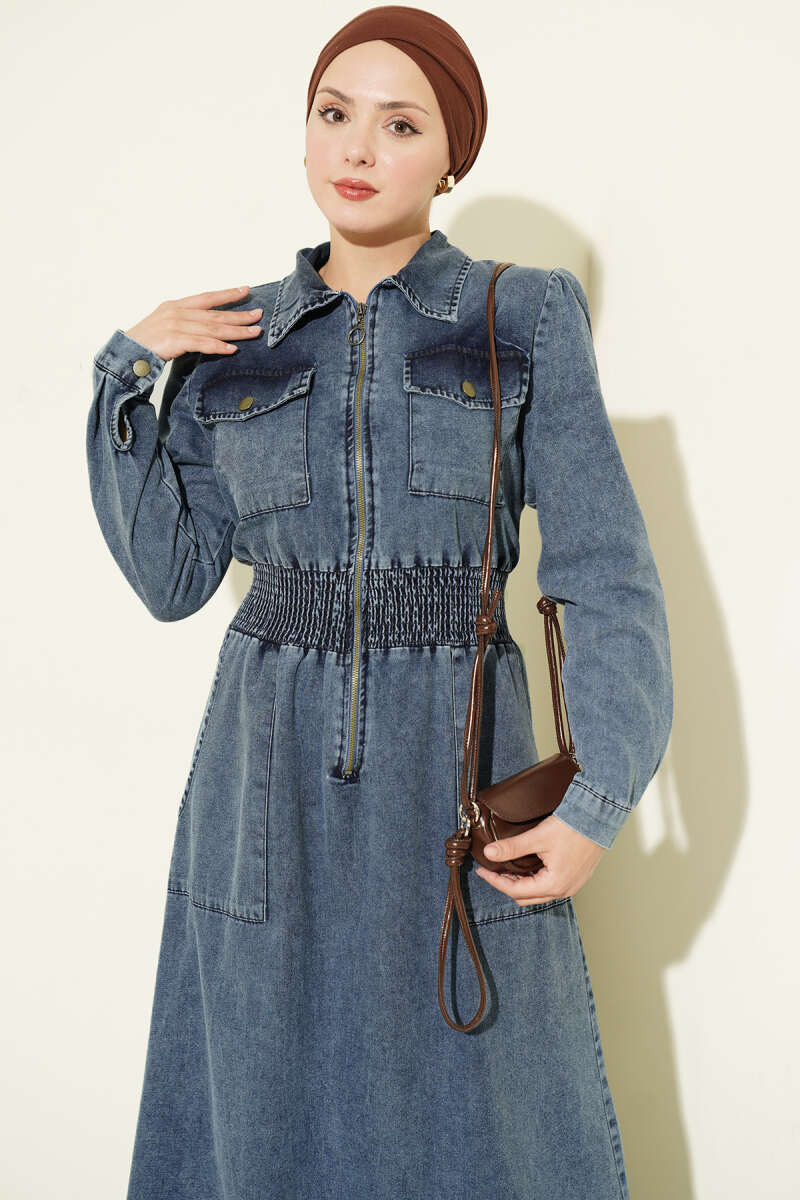 Belted French Terry Knit Dress with Zipper and Denim Construction Denim Blue – Bild 2