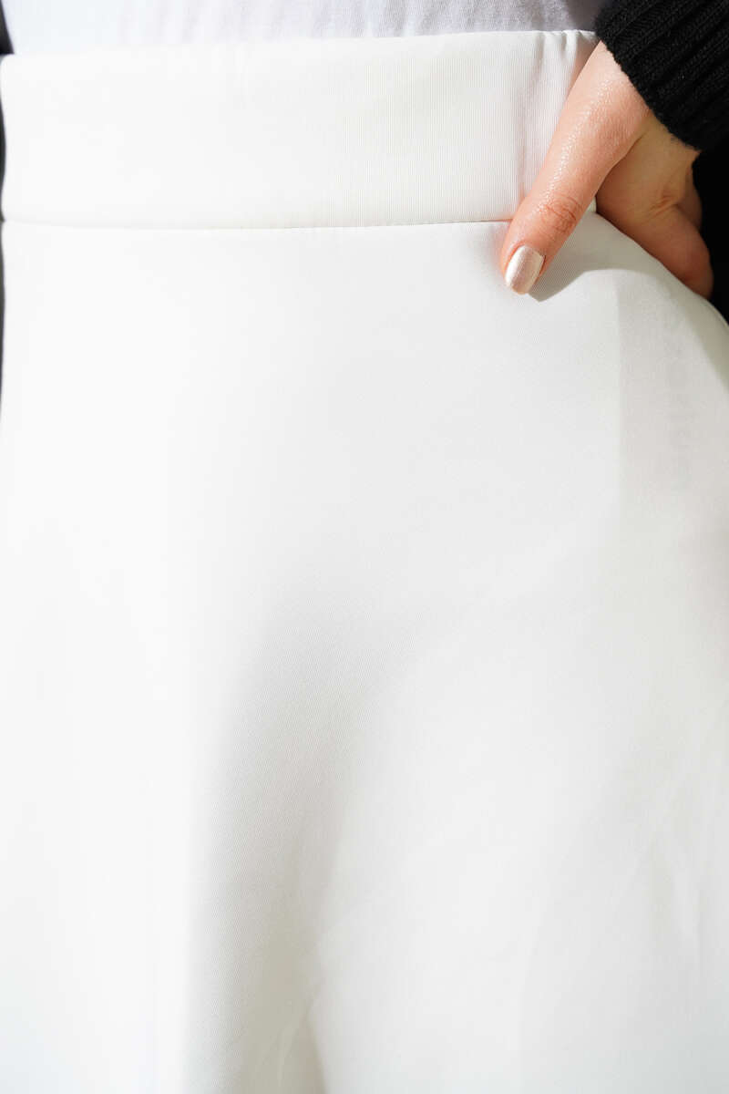 Belted Scuba Flared Skirt White - الصورة 4