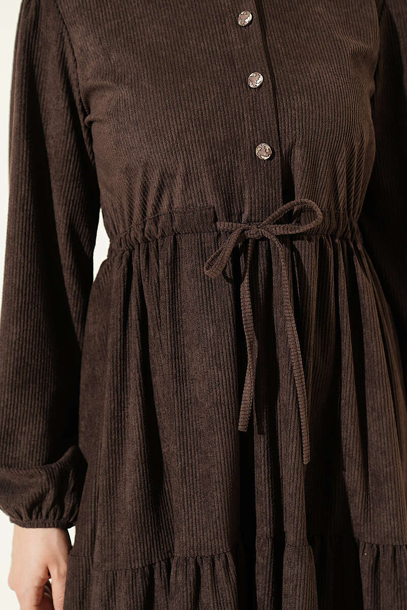 Waist-Tied Velvet Dress Brown - Imagen 4