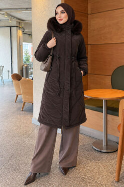 Alternative view of Waist-Elastic Quilted Coat with Fur Trim Light Brown