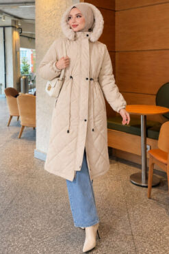 Waist-Elastic Quilted Coat with Fur Trim Taupe