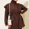 Waist-Banded Cape-Style Two-Piece Set Brown – Bild 2