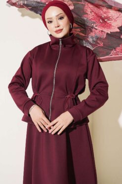Alternative view of Waistbanded Scuba Two-Piece Set with Hem Edge Burgundy
