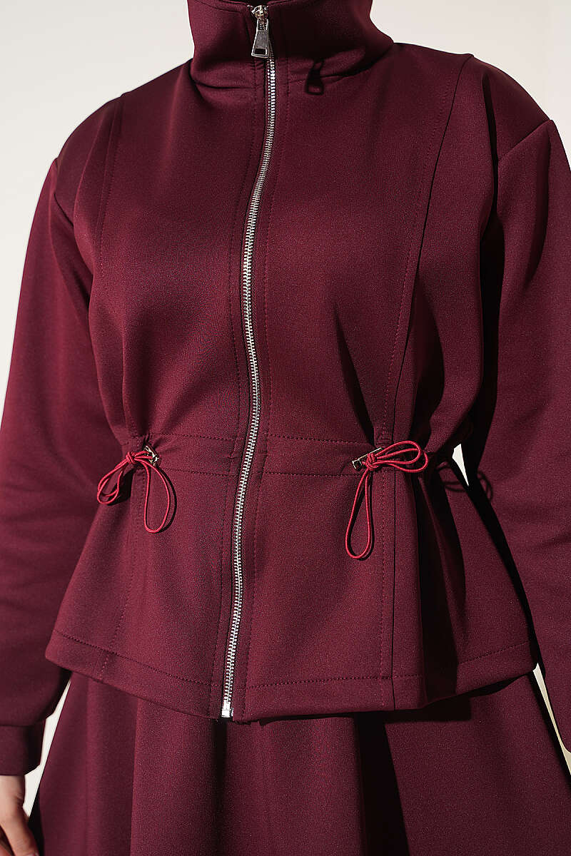 Waistbanded Scuba Two-Piece Set with Hem Edge Burgundy - الصورة 4