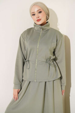 Alternative view of Waistbanded Scuba Two-Piece Set with Hem Edge Khaki