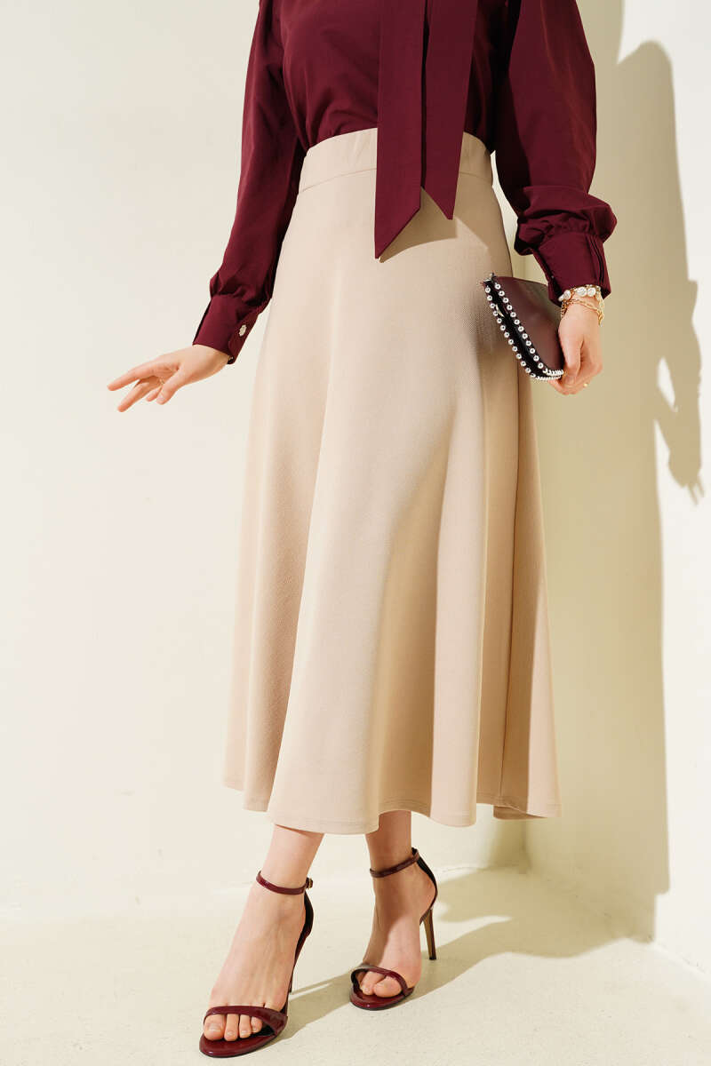 Elastic Waist Flared Basic Skirt Beige